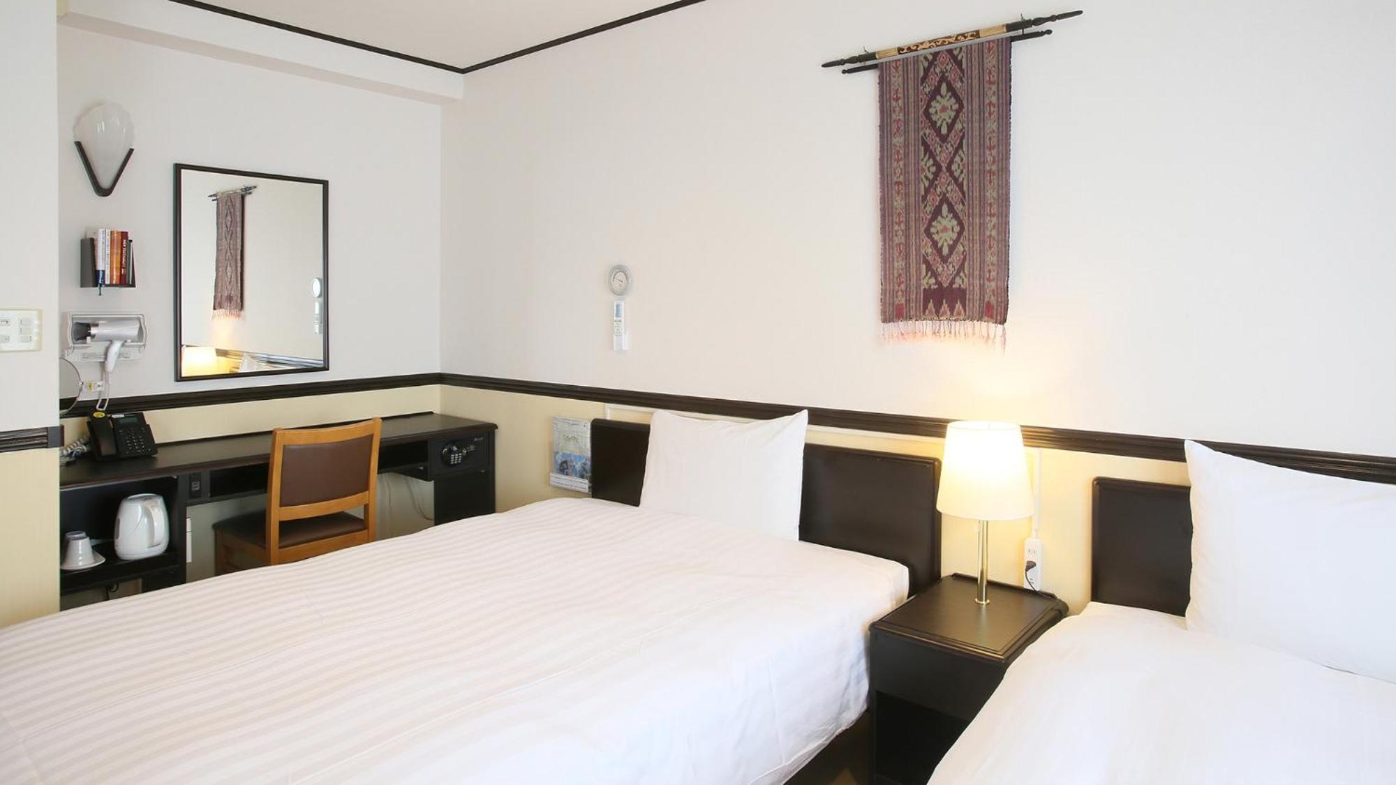 Toyoko Inn Okinawa Ishigaki-Jima Ishigaki  Zimmer foto